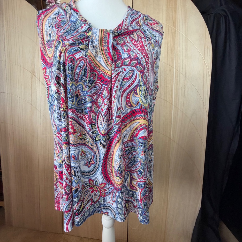 Dana Buchman Top XL Multicolor Paisley Sleeveless Draped Neck Stretch Shell